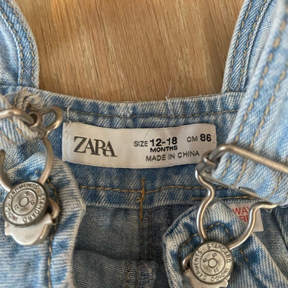 Zara Toddler overalls - Picture 2 of 2